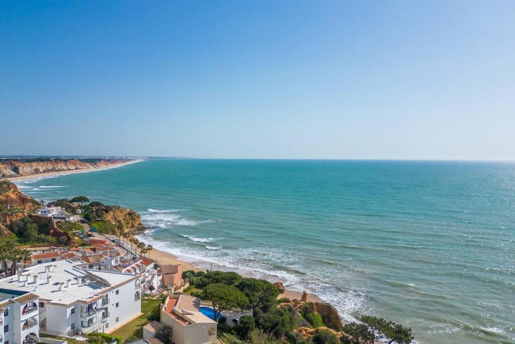 Apartamento Perfect Place To Escape To With Rooftop Infinity Pool Olhos de Agua  Exterior foto